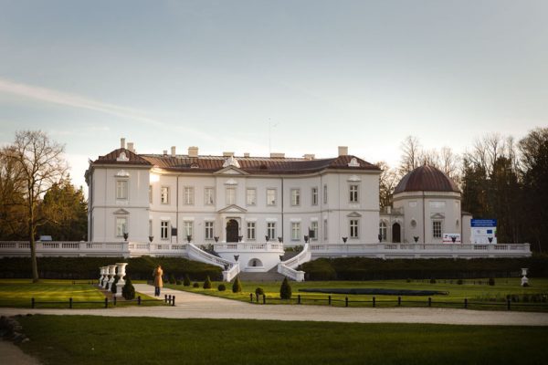 PALANGA AND AMBER MUSEUM – MUST SEE OBJECTS